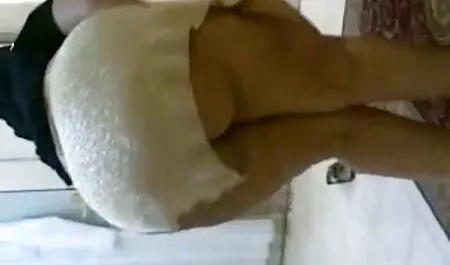 این سه زوج در رختخواب مستقر دانلود عکس سکس سوپر شدند