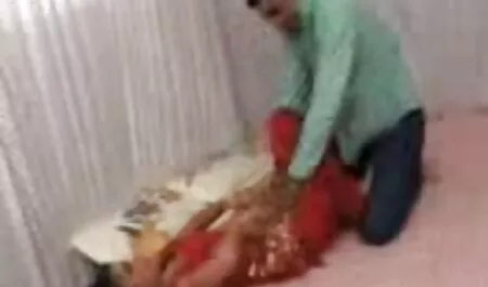 آماده شدن برای دیدار با دانلود فیلم سوسی سوراخ ها