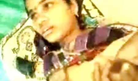 انگشتانش را انگشت می دانلود فیلم سکس معلم زند