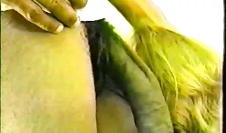 مثل آجیل دانلود فیلم سوپر التا دورش را غارت کنید
