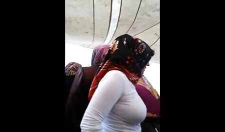 سرسره بزرگ ، Jalupoy 2 را پاک می کند ﻿دانلود عکس سکسی