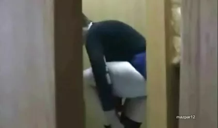 یک سوراخ دانلود فیلم سکس زن سن بالا قبل از کار بسته شد
